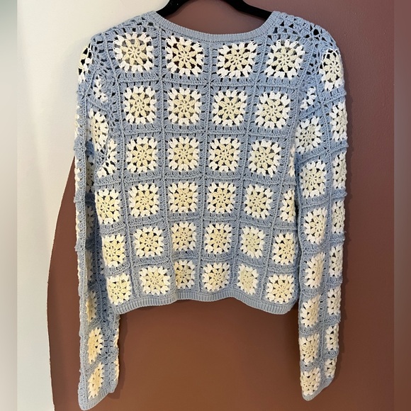 Zara crochet floral cardigan - Picture 6 of 6